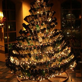 wine bottle christmas&nbsp;tree!