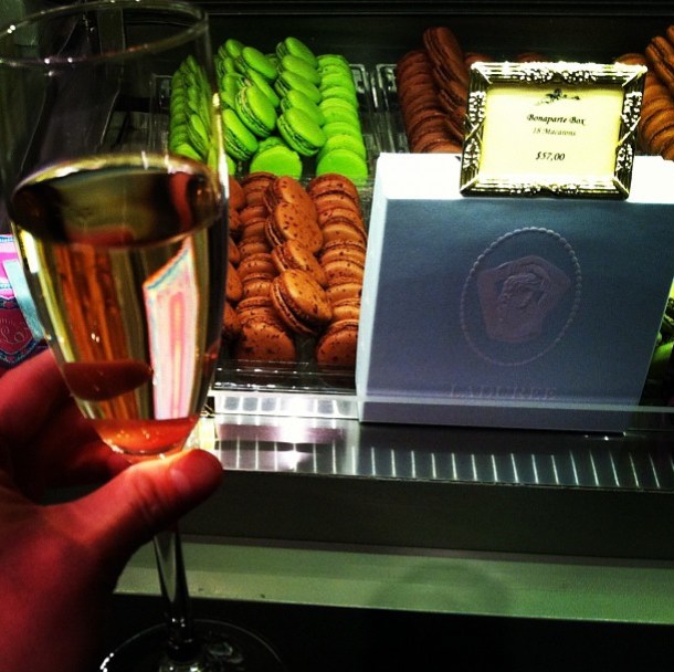 vanessa bruno macarons