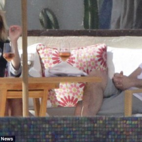 happy birthday, reese! way to&nbsp;celebrate