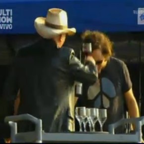 graping it up at&nbsp;lollapalooza