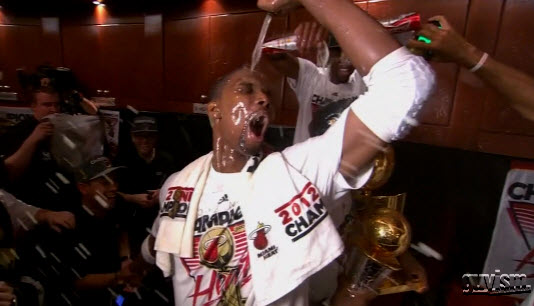 Chris-Bosh-champagne