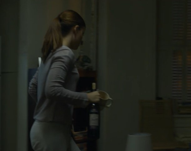 house of cards zoe wine