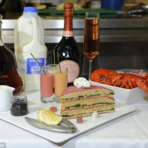 pancakes with the wrong&nbsp;rosé!