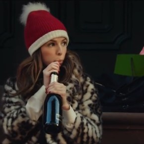 bubbly while waiting, with anna&nbsp;kendrick