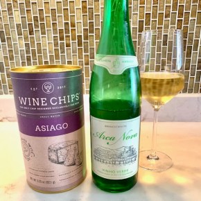 perfect pairing: chips and&nbsp;wine